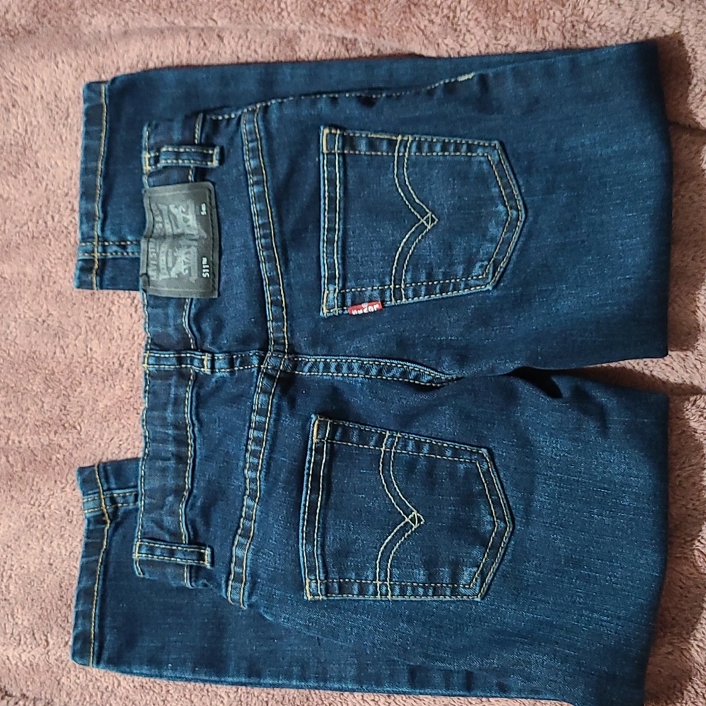 Levis jeans